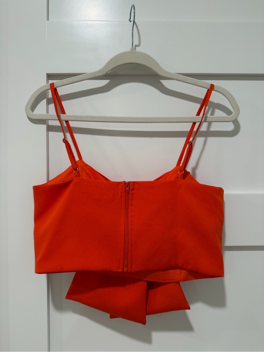 Bow-Front Red Spaghetti Strap Crop Camisole - Picture 6 of 6
